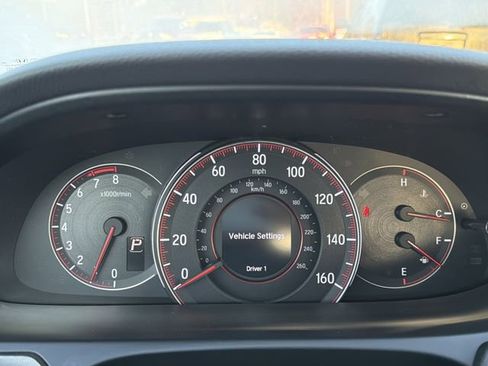 Used 2017 Honda Accord Touring image 23