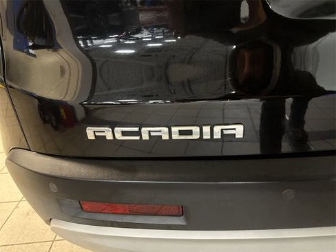 Used 2017 GMC Acadia SLT image 28