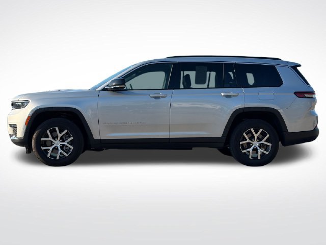 Used 2024 Jeep Grand Cherokee L Limited w/ Luxury Tech Group II AWD/4WD image 8