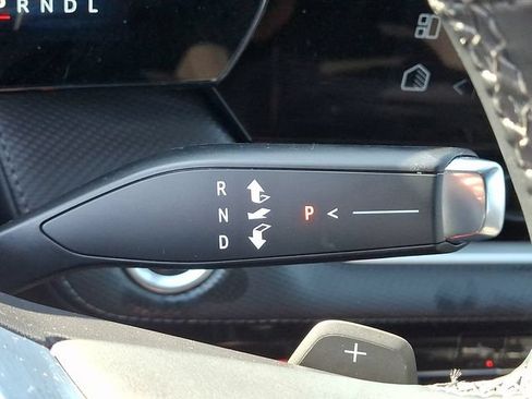 Used 2025 Chevrolet Equinox LT AWD/4WD image 14