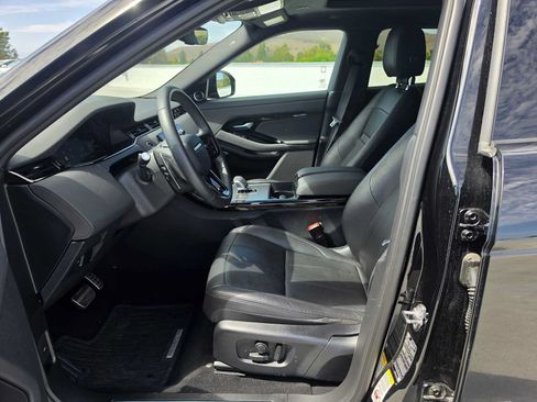 Used 2024 Land Rover Range Rover Evoque Dynamic SE AWD/4WD image 20