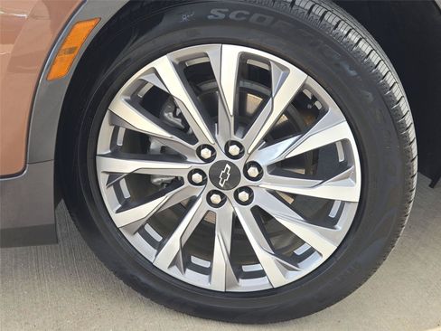 Used 2024 Chevrolet Blazer Premier w/ Enhanced Convenience Package AWD/4WD image 8