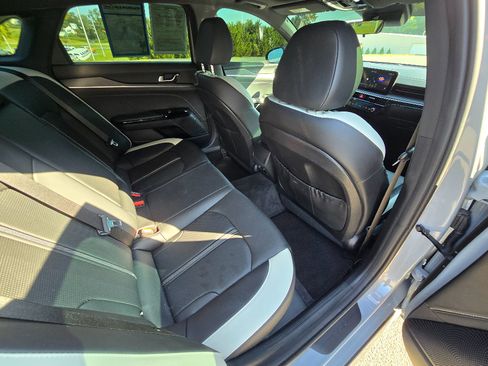 Used 2025 Kia K5 GT-Line w/ GT-Line Premium Package AWD/4WD image 21