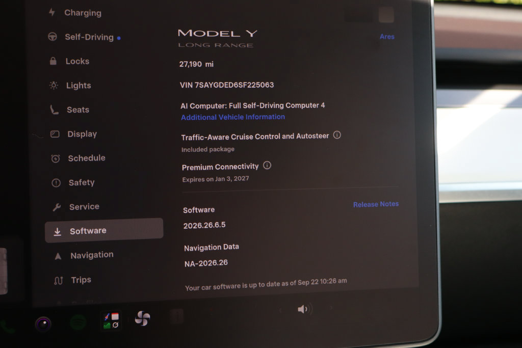 Used 2025 Tesla Model Y Long Range RWD image 22