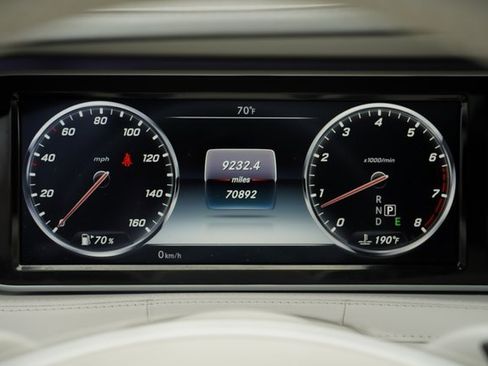 Used 2017 Mercedes-Benz S 550 Sedan image 26