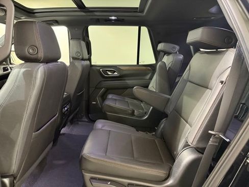 Used 2023 Chevrolet Tahoe High Country AWD/4WD image 27