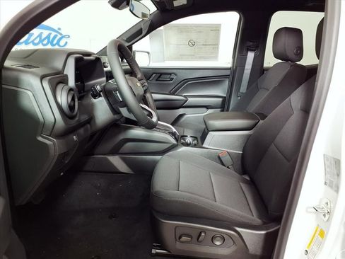 New 2026 Chevrolet Colorado W/T w/ WT Custom Package image 43