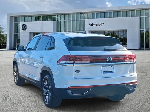 Used 2025 Volkswagen Atlas Cross Sport SE FWD image 4