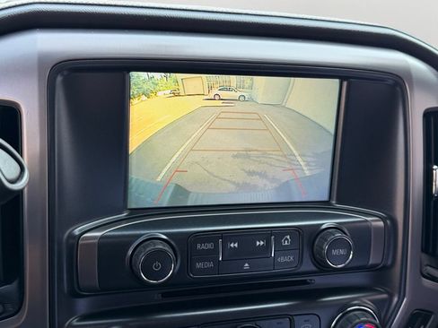 Used 2018 GMC Sierra 1500 SLT w/ All Terrain Package AWD/4WD image 25