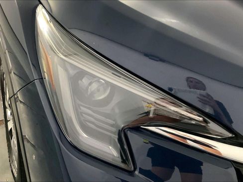 Used 2025 Subaru Ascent Premium AWD/4WD image 26