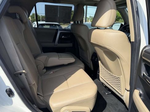 Used 2016 Toyota 4Runner Limited AWD/4WD image 13