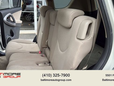 Used 2006 Toyota RAV4 Limited image 22