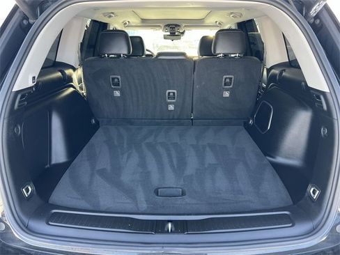 Used 2022 Jeep Grand Cherokee Limited 4xe w/ Luxury Tech Group II image 24