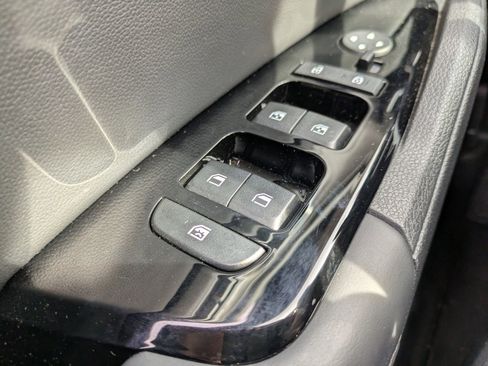 Certified 2025 Kia Sportage SX image 27