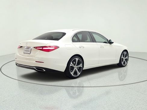 Used 2024 Mercedes-Benz C 300 Sedan image 5