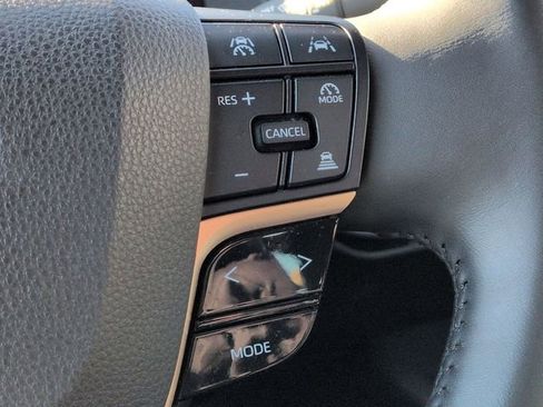 Used 2023 Toyota Crown XLE image 16