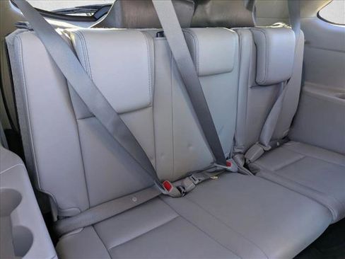 Used 2017 Toyota Highlander Limited Platinum image 22