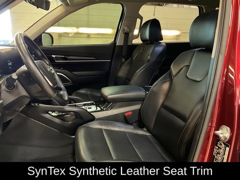 Used 2024 Kia Telluride S w/ S Sunroof Package image 12