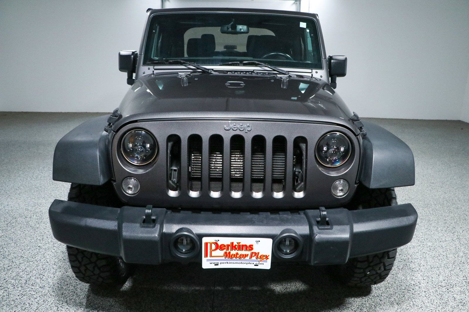 Used 2018 Jeep Wrangler Sport AWD/4WD image 4