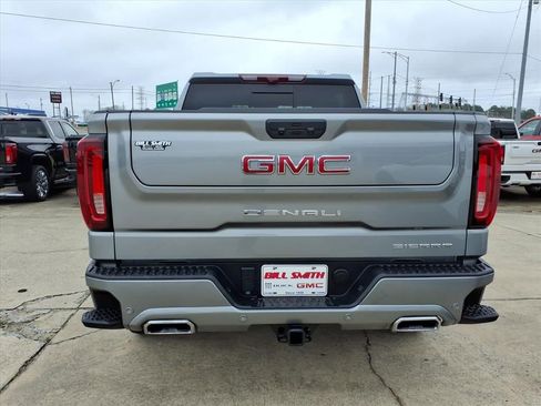 Used 2024 GMC Sierra 1500 Denali image 6