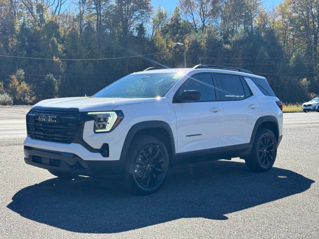 New 2027 GMC Terrain Elevation w/ Elevation Premium Package AWD/4WD image 3