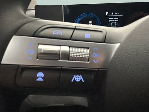 New 2026 Hyundai Tucson Blue SE w/ Tow & Go Package image 16