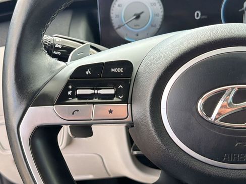 Used 2022 Hyundai Tucson Limited image 17