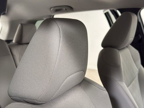 Certified 2026 Toyota Corolla Cross LE image 19