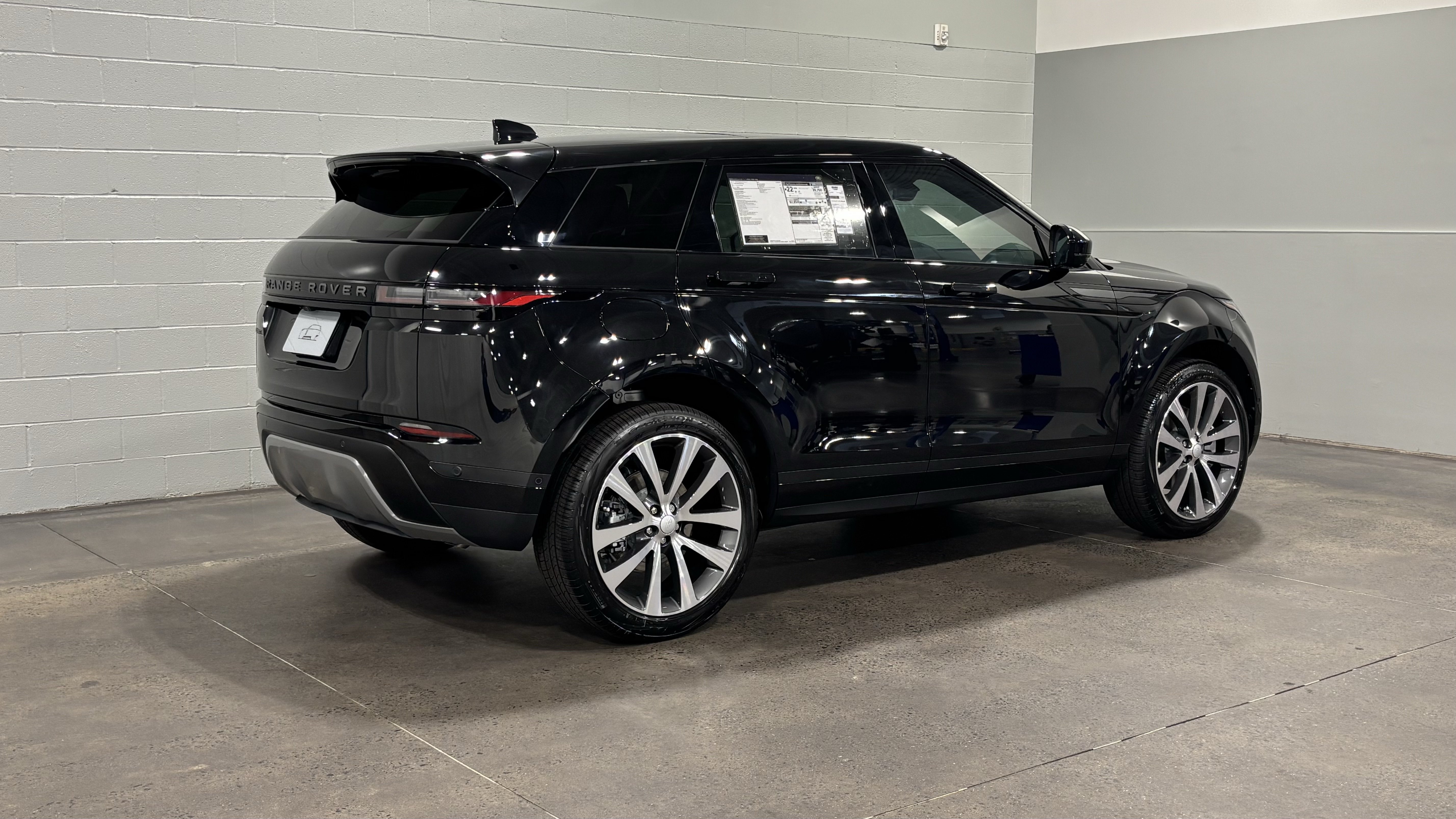 New 2026 Land Rover Range Rover Evoque S AWD/4WD image 2
