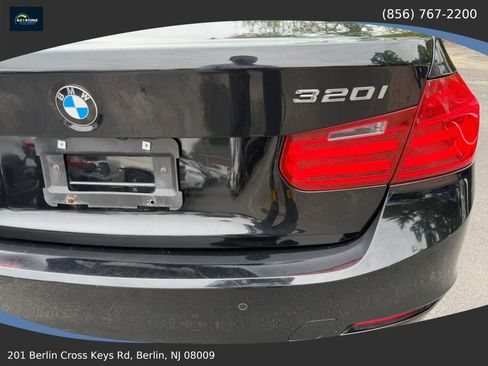 Used 2014 BMW 320i xDrive Sedan AWD/4WD image 31