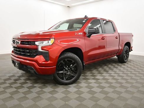 Used 2024 Chevrolet Silverado 1500 RST AWD/4WD image 2