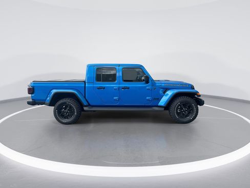 Used 2025 Jeep Gladiator Sport AWD/4WD image 10