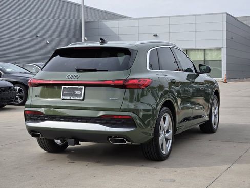 Certified 2025 Audi Q5 Prestige image 6