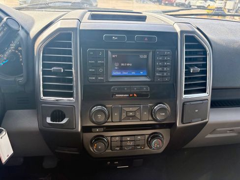 Used 2015 Ford F150 XLT w/ Equipment Group 301A Mid RWD image 12