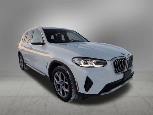 Used 2023 BMW X3 xDrive30i w/ Premium Package image 8