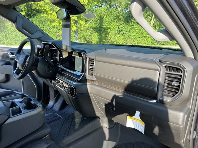 Used 2023 Chevrolet Silverado 1500 RST w/ Protection Package AWD/4WD image 29