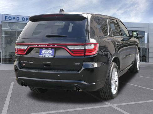 Used 2023 Dodge Durango GT image 4