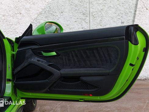 Used 2019 Porsche 911 GT3 RS image 35