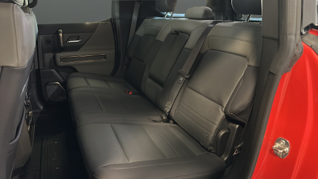 Used 2025 GMC Hummer EV 2X AWD/4WD image 22