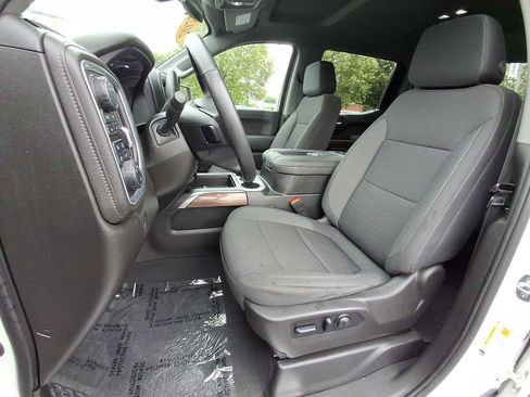 Certified 2022 Chevrolet Silverado 1500 RST image 26