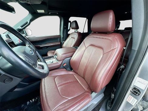 Certified 2022 Ford Expedition Limited image 18