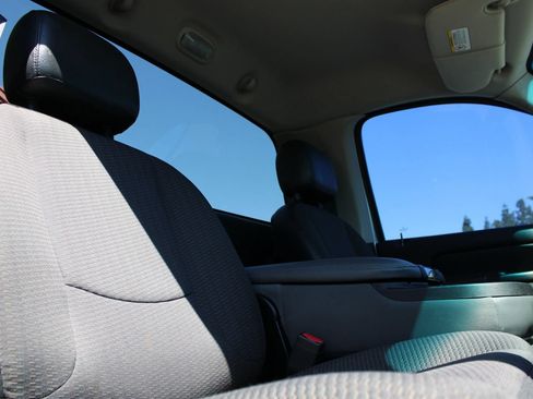 Used 2004 Dodge Ram 1500 Truck ST RWD image 10