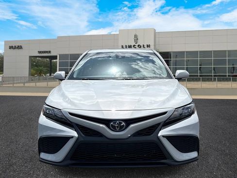 Used 2023 Toyota Camry SE FWD image 8