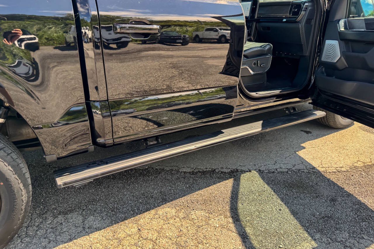 Used 2023 Ford F150 Platinum w/ Equipment Group 701A High AWD/4WD image 17