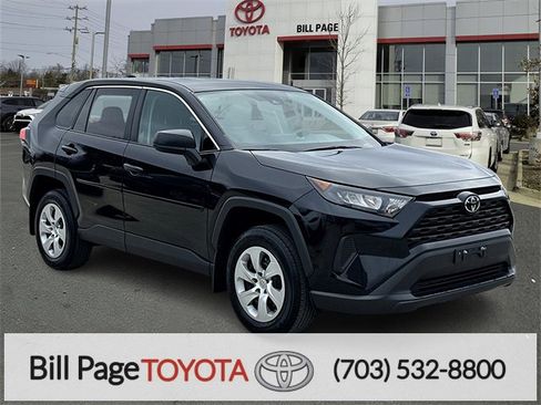 Certified 2022 Toyota RAV4 LE image 1