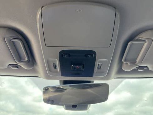 Used 2023 Toyota Camry SE image 22