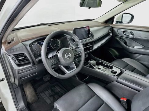 Used 2023 Nissan Rogue SV w/ SV Premium B Package AWD/4WD image 20