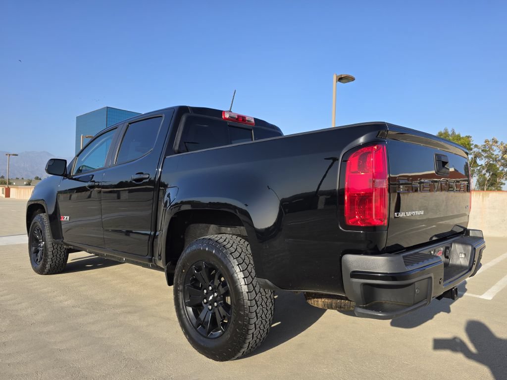 Used 2022 Chevrolet Colorado Z71 w/ Z71 Midnight Edition AWD/4WD image 8
