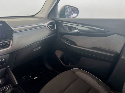 Used 2024 Chevrolet TrailBlazer LS image 22