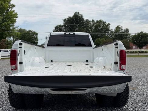 Used 2018 RAM 3500 Laramie AWD/4WD image 7